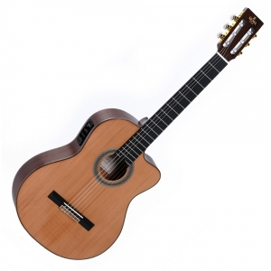 Sigma klasszikus gitár elektronikával