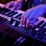 Hammond M-solo orgona, fekete