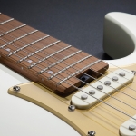 Donner elektromos gitár, ST forma, fehér