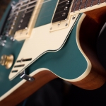 Magneto Velvet Deluxe elektromos gitár, kamrás test, Metallic Green Silk - BEVEZETŐ ÁR!